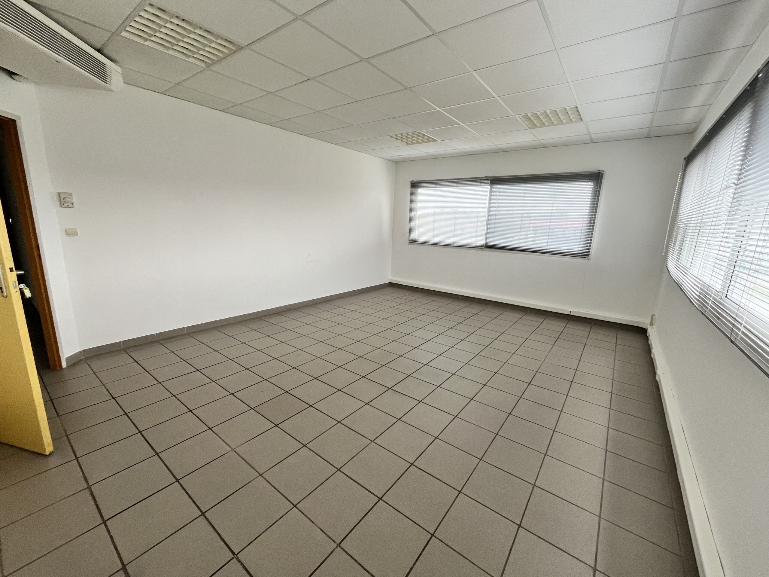 Location Bureaux - Ateliers - Salle de réunion Alès SAEM