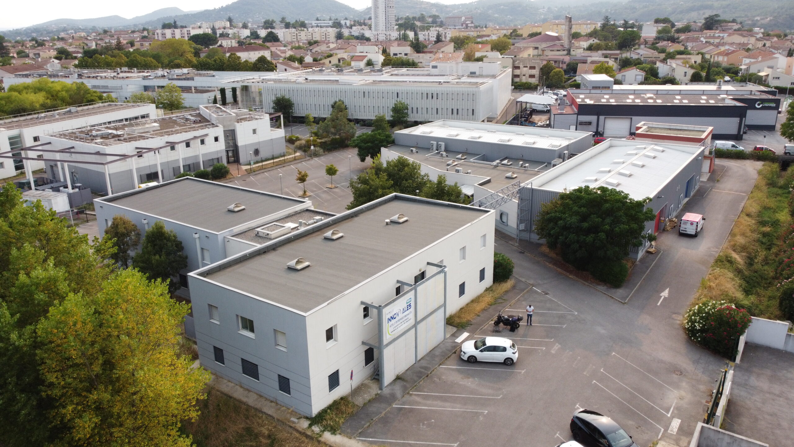 Location Bureaux - Ateliers - Salle de réunion Alès SAEM