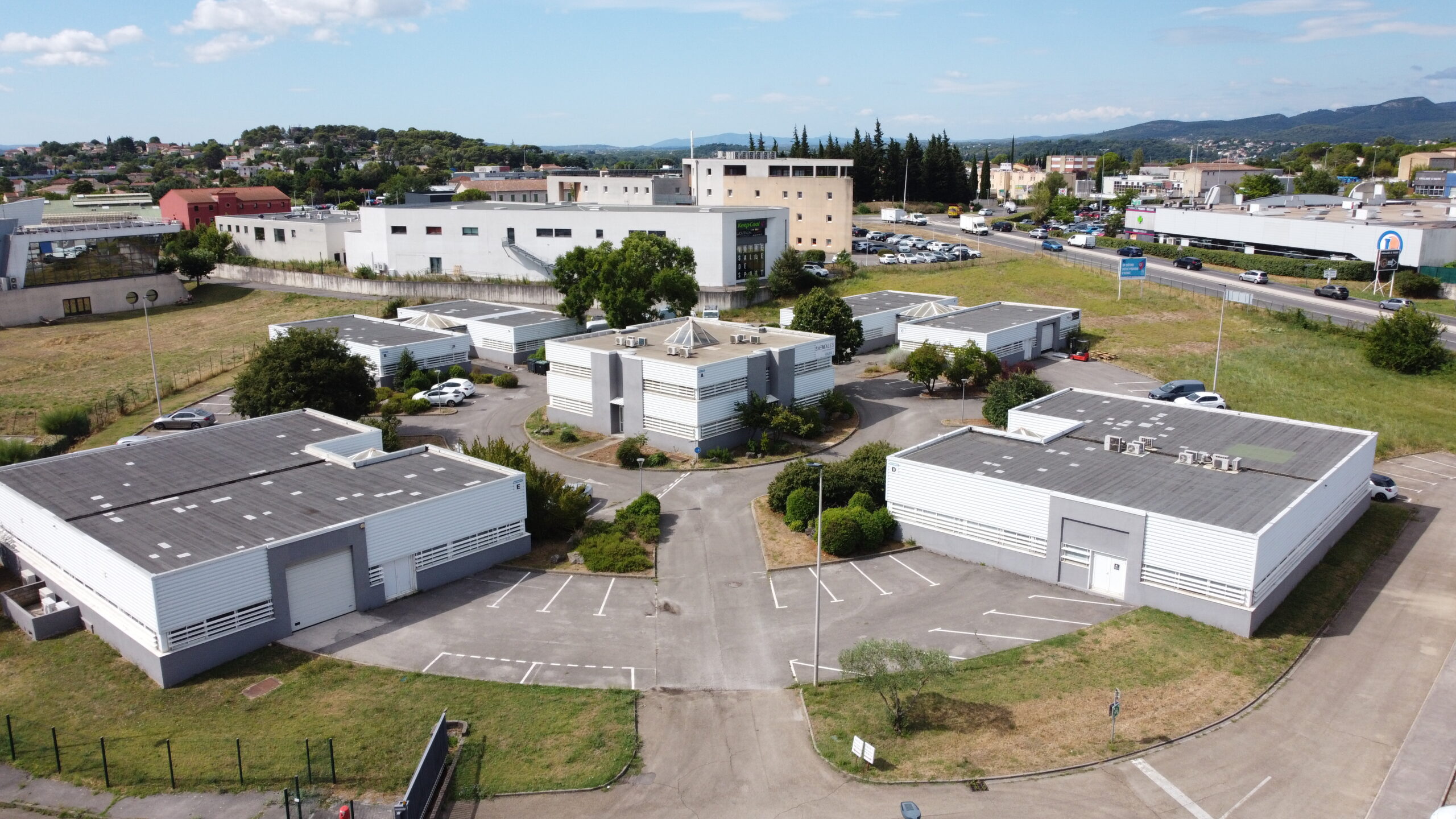 Location Bureaux - Ateliers - Salle de réunion Alès SAEM
